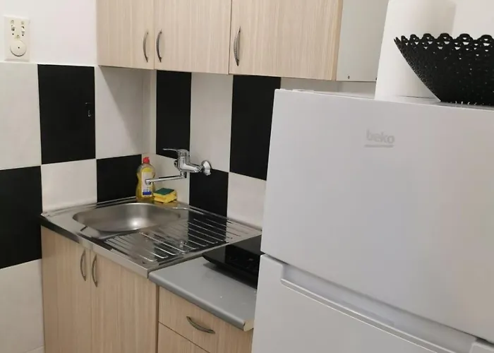 아파트 The Offer *